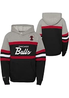Mitchell and Ness Chicago Bulls Youth Black Head Coach Long Sleeve Hoodie