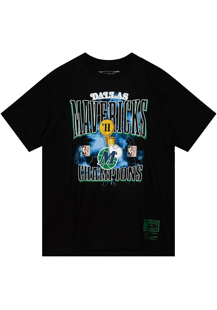 Mitchell and Ness Dallas Mavericks Black Playoffs Short Sleeve T Shirt