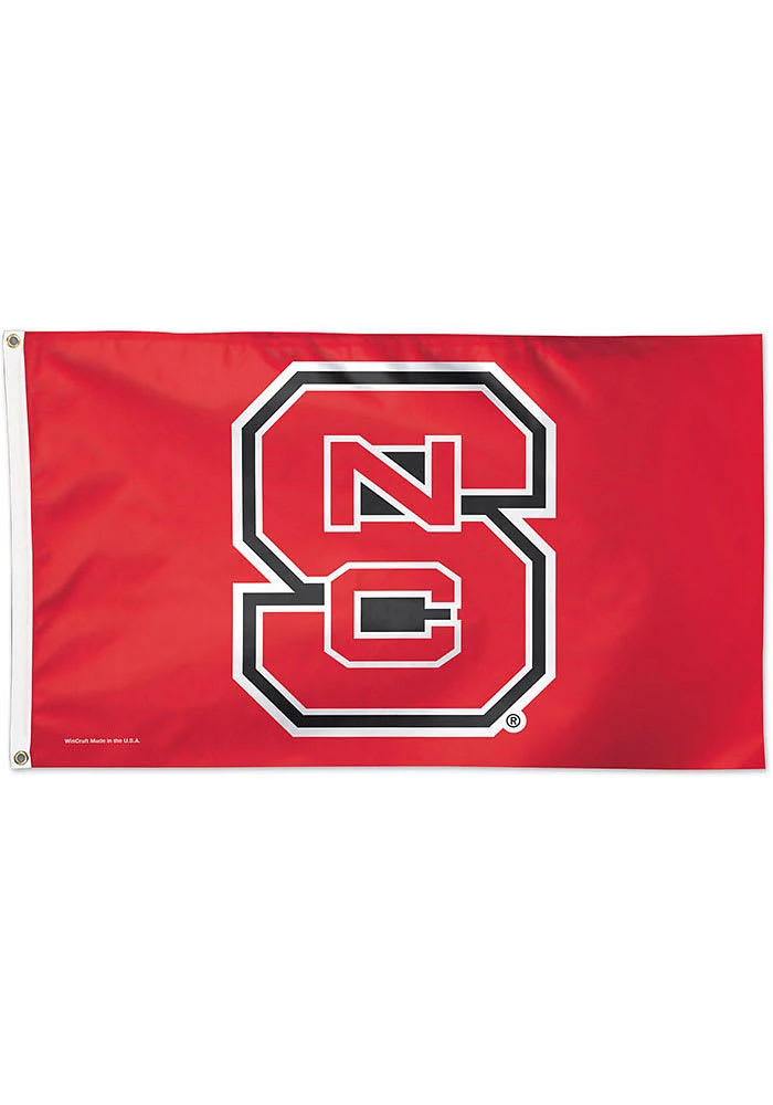NC State Wolfpack 3x5 Style Red Silk Screen Grommet Flag