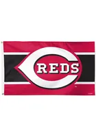 Cincinnati Reds Stripe 3x5 Red Silk Screen Grommet Flag