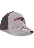 New Era England Patriots Mens Grey Grayed Out Neo 39THIRTY Flex Hat