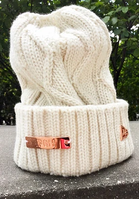 New Era Pittsburgh Ivory Metal Badge Ponytail Cuff Womens Knit Hat