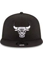 New Era Chicago Bulls Black 9FIFTY Mens Snapback Hat