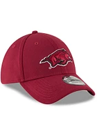 New Era Arkansas Razorbacks Mens Red Team Classic 39THIRTY Flex Hat