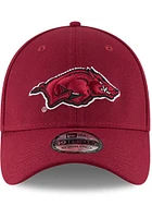 New Era Arkansas Razorbacks Mens Red Team Classic 39THIRTY Flex Hat