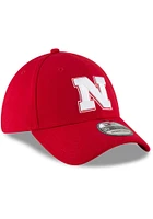 New Era Nebraska Cornhuskers Mens Red Team Classic 39THIRTY Flex Hat