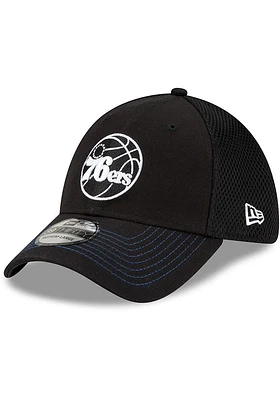 New Era Philadelphia 76ers Mens Black and White Neo 39THIRTY Flex Hat