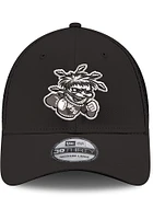 New Era Wichita State Shockers Mens Black and White Neo 39THIRTY Flex Hat