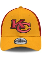 New Era Kansas City Chiefs Mens Gold Elemental Neo 39THIRTY Flex Hat
