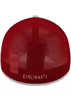 New Era Cincinnati Reds Mens Grey Tech 39THIRTY Flex Hat