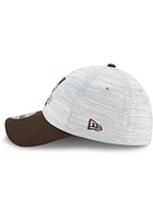 New Era Cleveland Browns Mens Grey Training Camp 39THIRTY Flex Hat