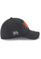 New Era Cleveland Browns Mens Grey 2021 Crucial Catch 39THIRTY Flex Hat
