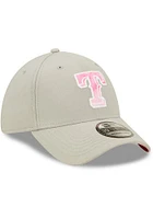 New Era Texas Rangers Mens Grey 2022 Mothers Day 39THIRTY Flex Hat