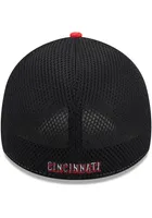 New Era Cincinnati Reds Mens Red Shadowed Neo 39THIRTY Flex Hat