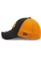 New Era Iowa Hawkeyes Mens Black Shadowed Neo 39THIRTY Flex Hat