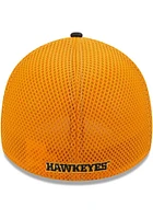New Era Iowa Hawkeyes Mens Black Shadowed Neo 39THIRTY Flex Hat