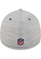 New Era Cleveland Browns Mens Grey 2022 Training Camp Coach 39THIRTY Flex Hat