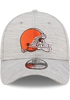 New Era Cleveland Browns Mens Grey Distinct 39THIRTY Flex Hat