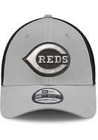 New Era Cincinnati Reds Mens Grey 2T Neo 39THIRTY Flex Hat