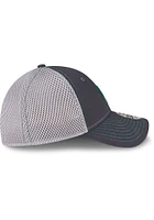 New Era Michigan State Spartans Mens Graphite 2T Neo 39THIRTY Iconic Flex Hat