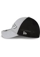 New Era Philadelphia 76ers Mens Graphite 2T Neo 39THIRTY Flex Hat