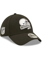 New Era Cleveland Browns Mens Black 2022 Sideline BW 39THIRTY Flex Hat