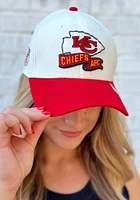New Era Kansas City Chiefs Mens Ivory 2022 Sideline 39THIRTY Flex Hat