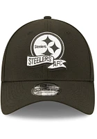 New Era Pittsburgh Steelers Mens Black 2022 Sideline BW 39THIRTY Flex Hat