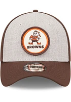 New Era Cleveland Browns Brown Jr Retro 2022 Sideline 39THIRTY Youth Flex Hat