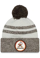New Era Cleveland Browns Black JR Retro 2022 Sideline Sport Youth Knit Hat