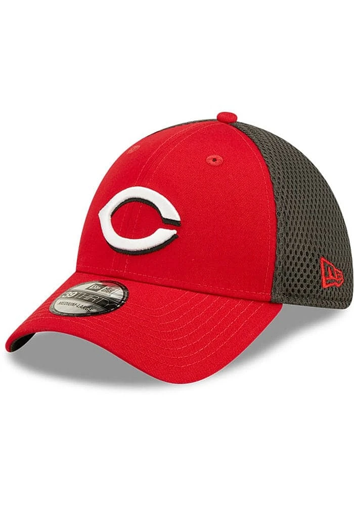 New Era Cincinnati Reds Mens Red Team Neo 39THIRTY Classic Flex Hat