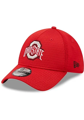 New Era Ohio State Buckeyes Mens Red Essential 39THIRTY Flex Hat