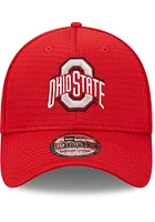 New Era Ohio State Buckeyes Mens Red Essential 39THIRTY Flex Hat