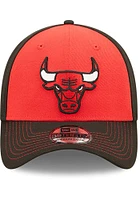New Era Chicago Bulls Mens Black Classic 39THIRTY Flex Hat