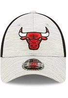 New Era Chicago Bulls Active 9FORTY Adjustable Hat - Grey