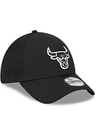 New Era Chicago Bulls Mens Black Neo 39THIRTY Flex Hat