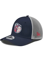 New Era Cleveland Guardians Mens Navy Blue G Logo Mesh Neo 39THIRTY Flex Hat