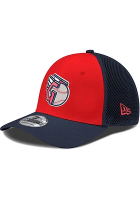 New Era Cleveland Guardians Mens Navy Blue G Logo 2T Red Panel Neo 39THIRTY Flex Hat