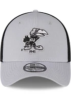 New Era Kansas Jayhawks Mens Grey 2T Black Mesh Neo 39THIRTY Flex Hat