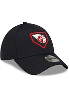 New Era Cleveland Guardians Mens Navy Blue MLB Clubhouse 39THIRTY Flex Hat