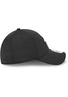 New Era Chicago White Sox Mens Black 2023 Clubhouse 39THIRTY Flex Hat