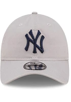 New Era New York Yankees Core Classic 2.0 9TWENTY Adjustable Hat - Grey