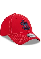 New Era St Louis Cardinals Mens Red Team Classic 39THIRTY Refined Flex Hat