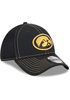 New Era Iowa Hawkeyes Mens Black Pop Team Neo 39THIRTY Flex Hat