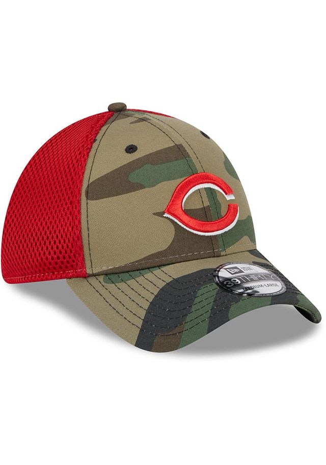 New Era Cincinnati Reds Mens Green Woodland Team Neo 39THIRTY Flex Hat