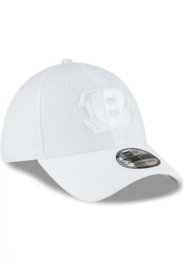 New Era Cincinnati Bengals Mens White 3930 DE CINBEN OP WHT BLACK BW B Flex Hat