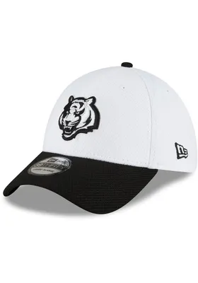 New Era Cincinnati Bengals Mens WHITE 3930 DE CINBEN OPTIC WOW B Flex Hat