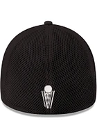 New Era Cleveland Cavaliers Mens Black Mesh Neo 39THIRTY Flex Hat