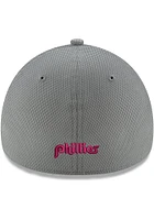 New Era Philadelphia Phillies Mens Grey Retro Diamond 39THIRTY Flex Hat