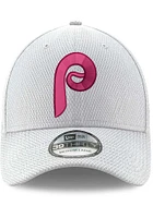 New Era Philadelphia Phillies Mens White Retro Diamond 39THIRTY Flex Hat